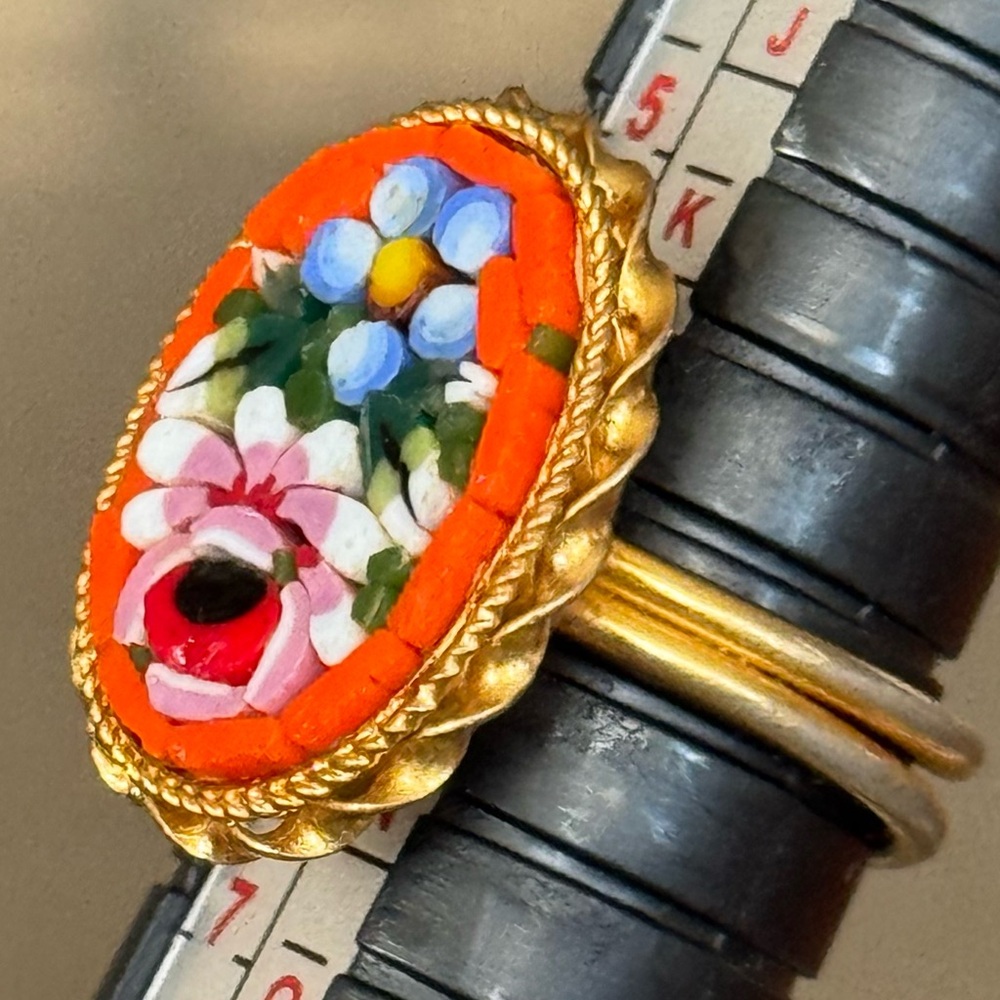 Vintage Italian Orange Floral Mosaic Gold Tone Adjustable Ring 5 6 7